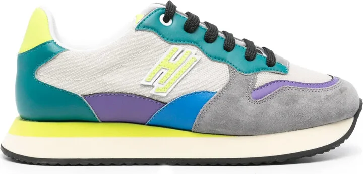 Over Running sneakers