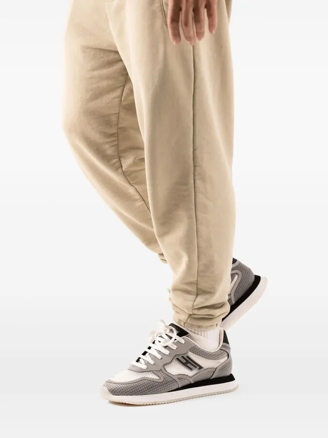 Over sneakers - Image 5