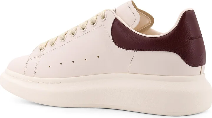 Oversize Leather Sneakers With Back Contrasting Patch - Image 3