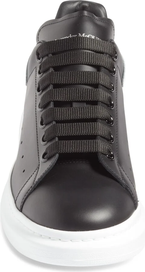 Oversize Sneaker - Image 4