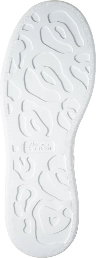 Oversize Sneaker - Image 6