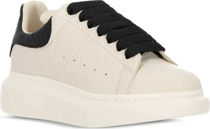 Oversized leather low-top sneakers - Image 2