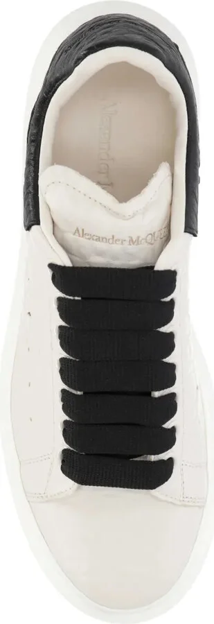 Oversized leather low-top sneakers - Image 3