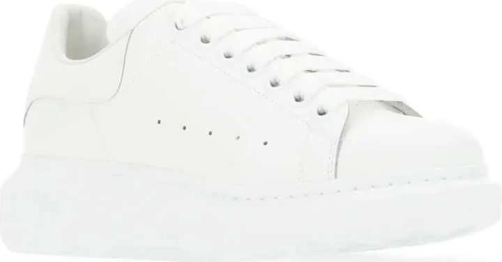 Oversized low-top sneakers - Image 2