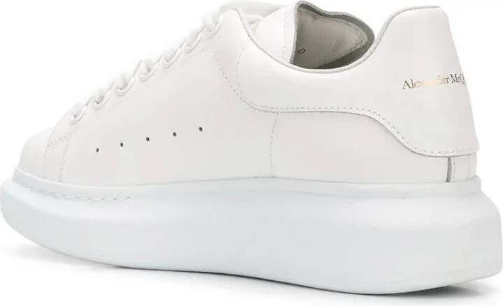 Oversized low-top sneakers - Image 3