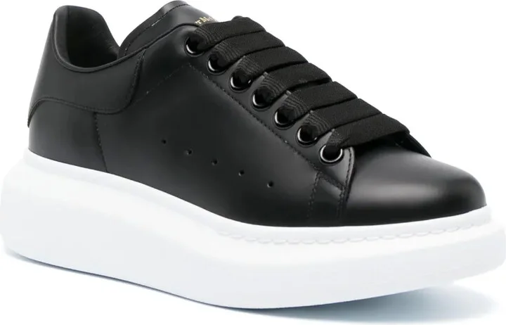 Oversized low-top sneakers - Image 2