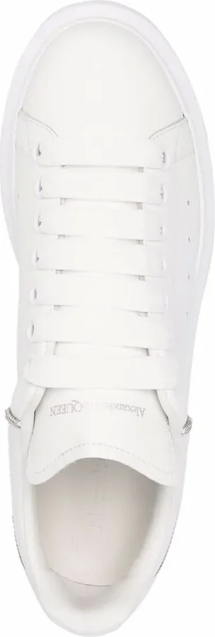 Oversized low-top sneakers - Image 4