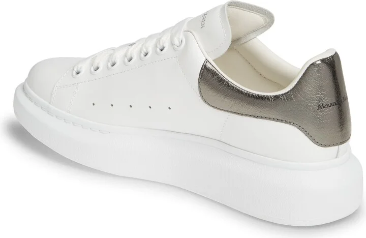 Oversized Sneaker - Image 2