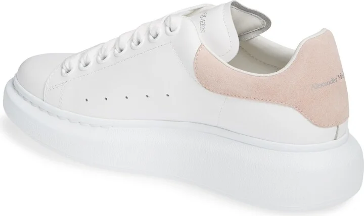 Oversized Sneaker - Image 2