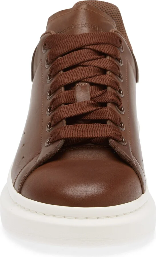 Oversized Sneaker - Image 4