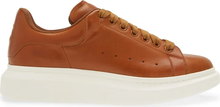 Oversized Sneaker - Image 9
