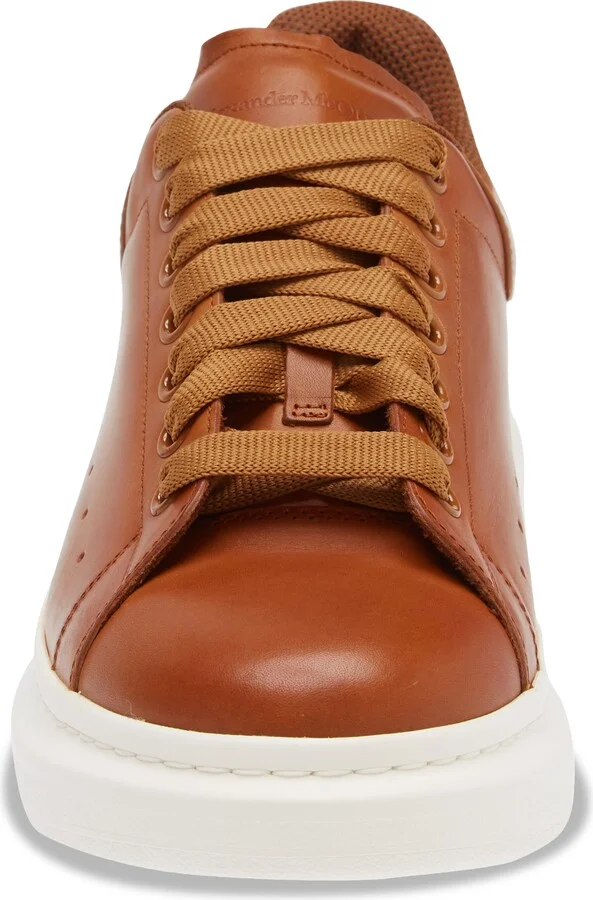 Oversized Sneaker - Image 10