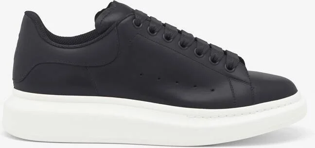 Oversized Sneaker - Image 2