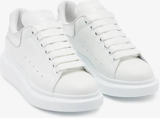 Oversized Sneaker - Image 3