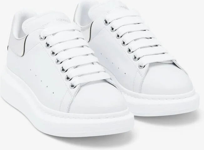 Oversized Sneaker - Image 3