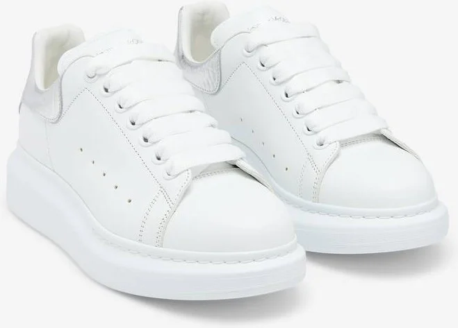 Oversized Sneaker - Image 3