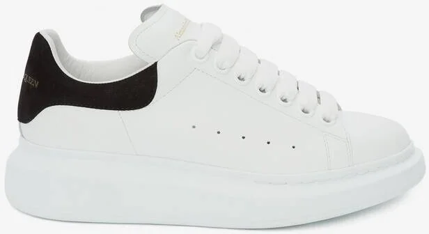 Oversized Sneaker - Image 2
