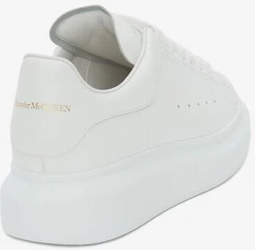 Oversized Sneaker - Image 4