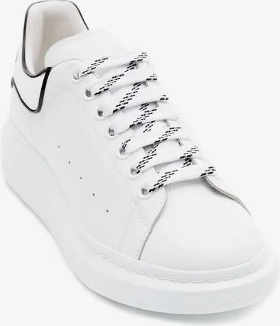 Oversized Sneaker - Image 3
