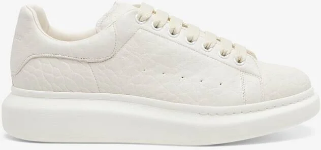 Oversized Sneaker - Image 2