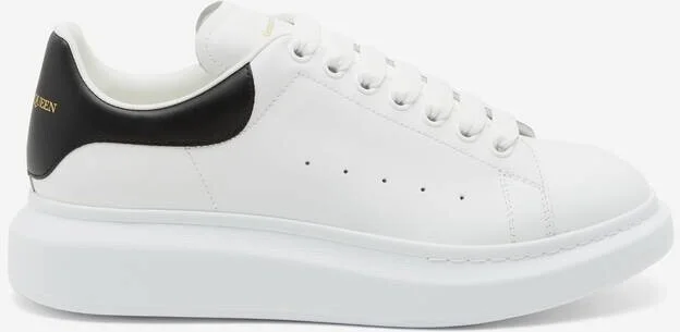 Oversized Sneaker - Image 2