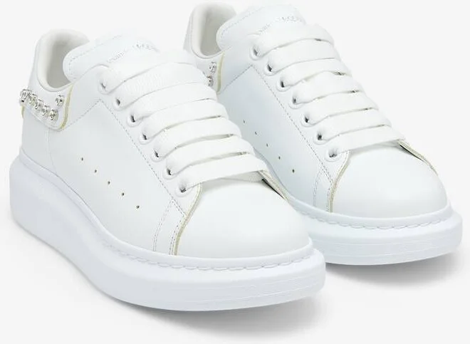 Oversized Sneaker - Image 3