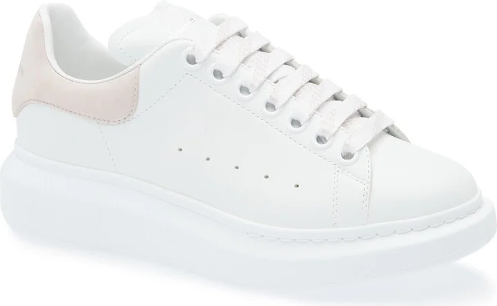White/ Patchouli
