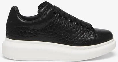 Oversized Sneaker