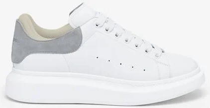 Oversized Sneaker