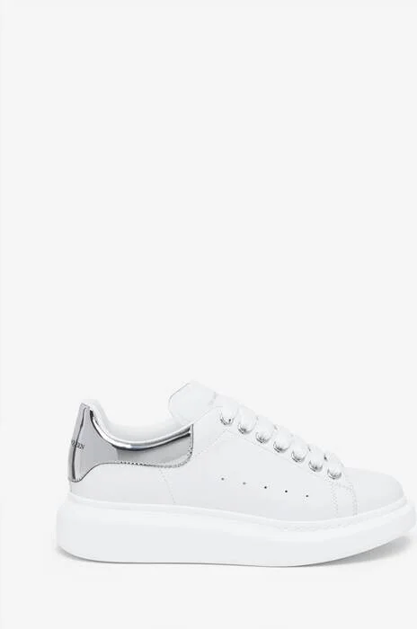 Oversized Sneaker