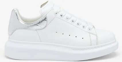 Oversized Sneaker