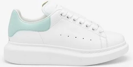 Oversized Sneaker