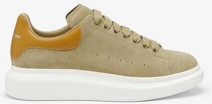 Oversized Sneaker