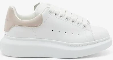 Oversized Sneaker
