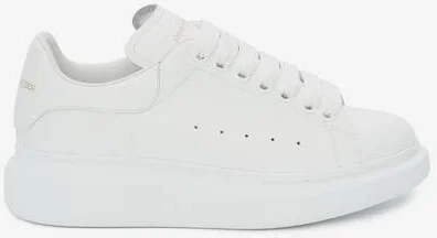 Oversized Sneaker