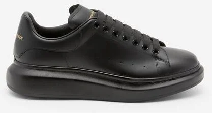Oversized Sneaker