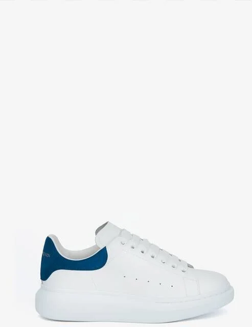 Oversized Sneaker