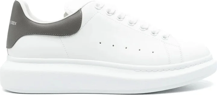 Oversized sneakers