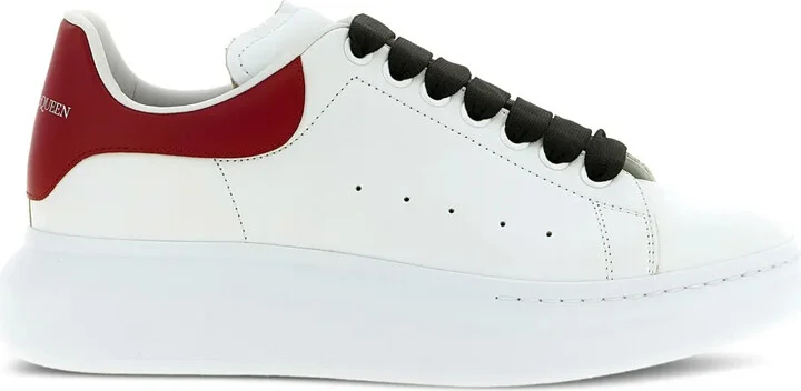 Oversized sneakers