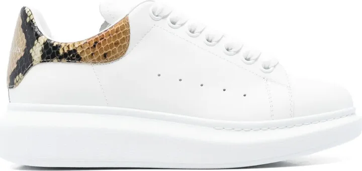 Oversized sneakers