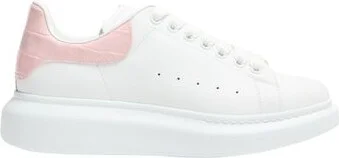 Oversized sneakers