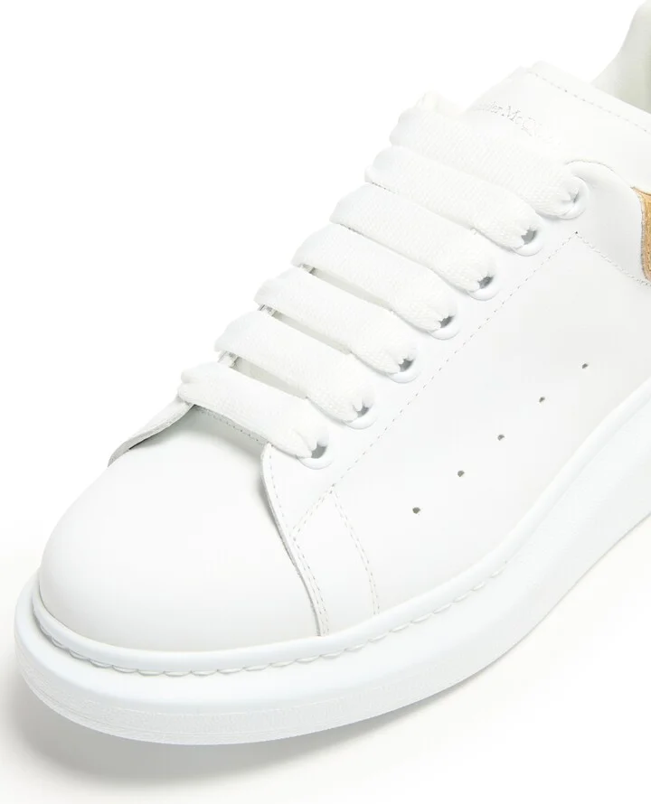 Oversized sneakers snake effect - Image 6