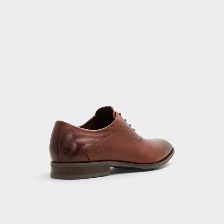 Oxford shoe - Image 2