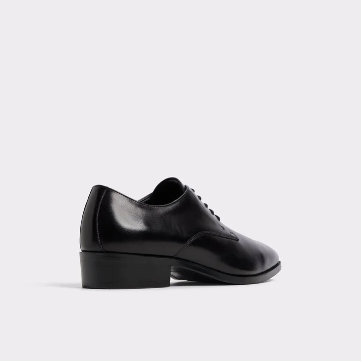 Oxford shoe - Image 2