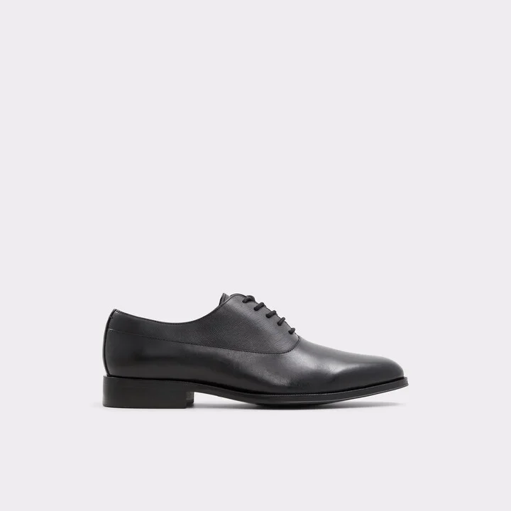 Oxford shoe