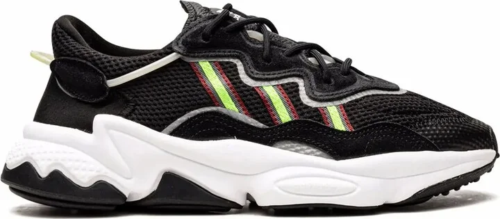 Ozweego low-top sneakers