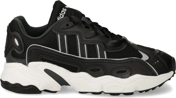 Ozweego sneakers