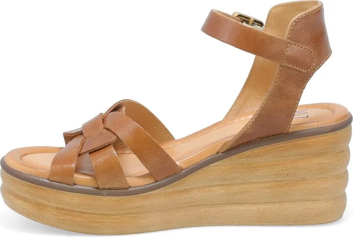 Ozzie Platform Wedge Sandal - Image 8