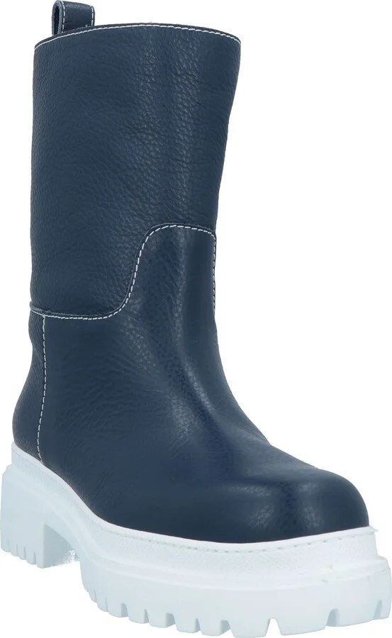 P. a.r. o.s. h. Woman Ankle boots - Image 10