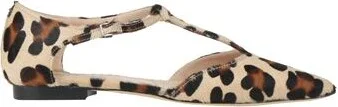 P. a.r. o.s. h. Woman Ballet flats